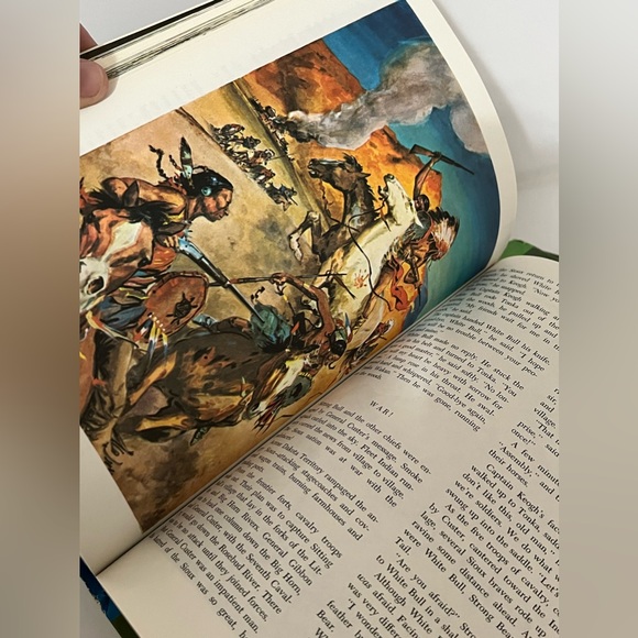 Vintage Set of 3 Walt Disney Picture Books Circa 1965 - Picture 6 of 11